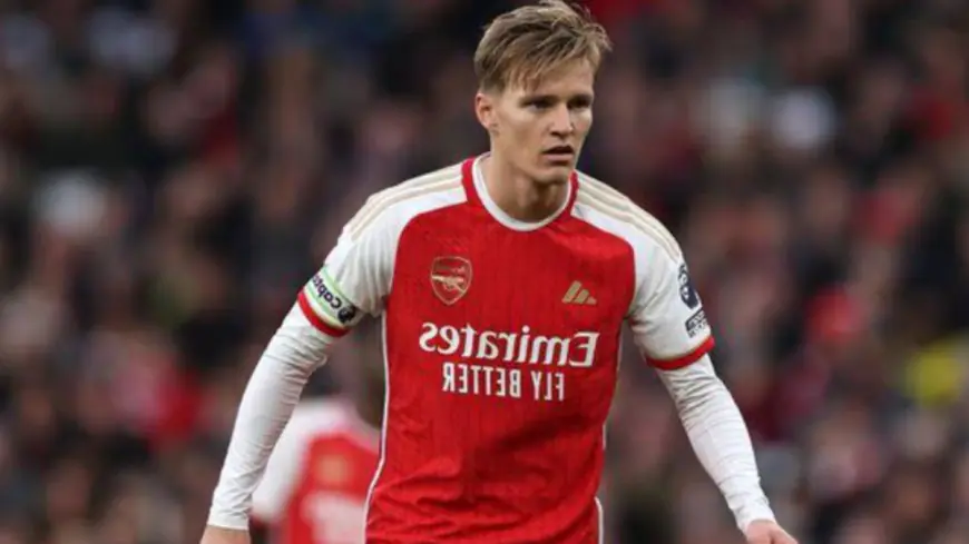 Arsenal 0-2 West Ham: Tomas Soucek's Controversial Opener And Konstantinos Mavropanos Header Denies Gunners Top Spot